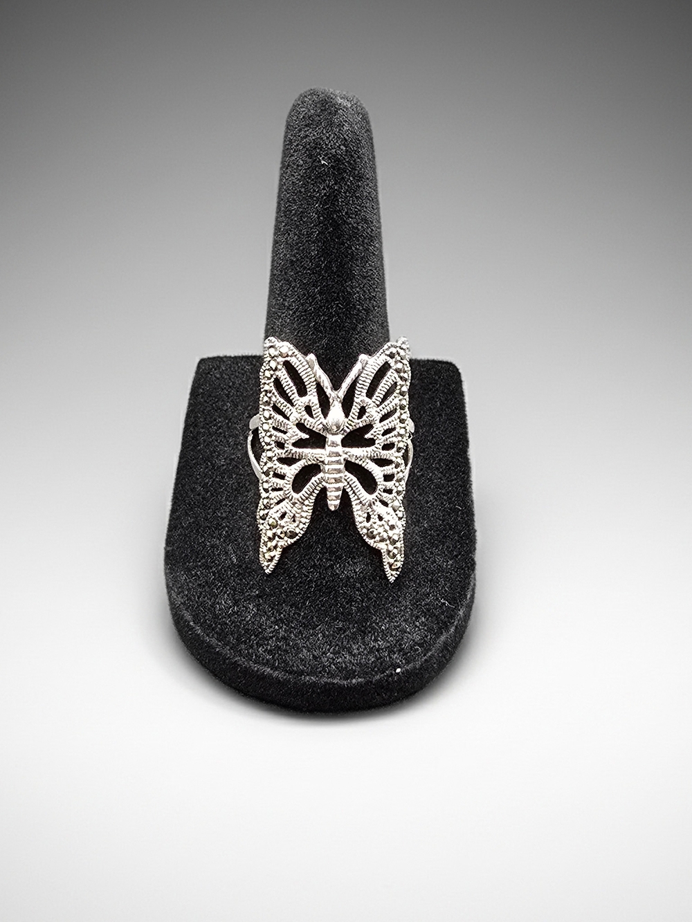 Vintage Stirling Marcasite Butterfly Ring - Picture 3 of 14
